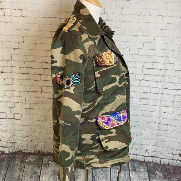 Anthropologie Beautiful Stories Embroidered Camo Utility Jacket M Mixed Media - Picture 8 of 16